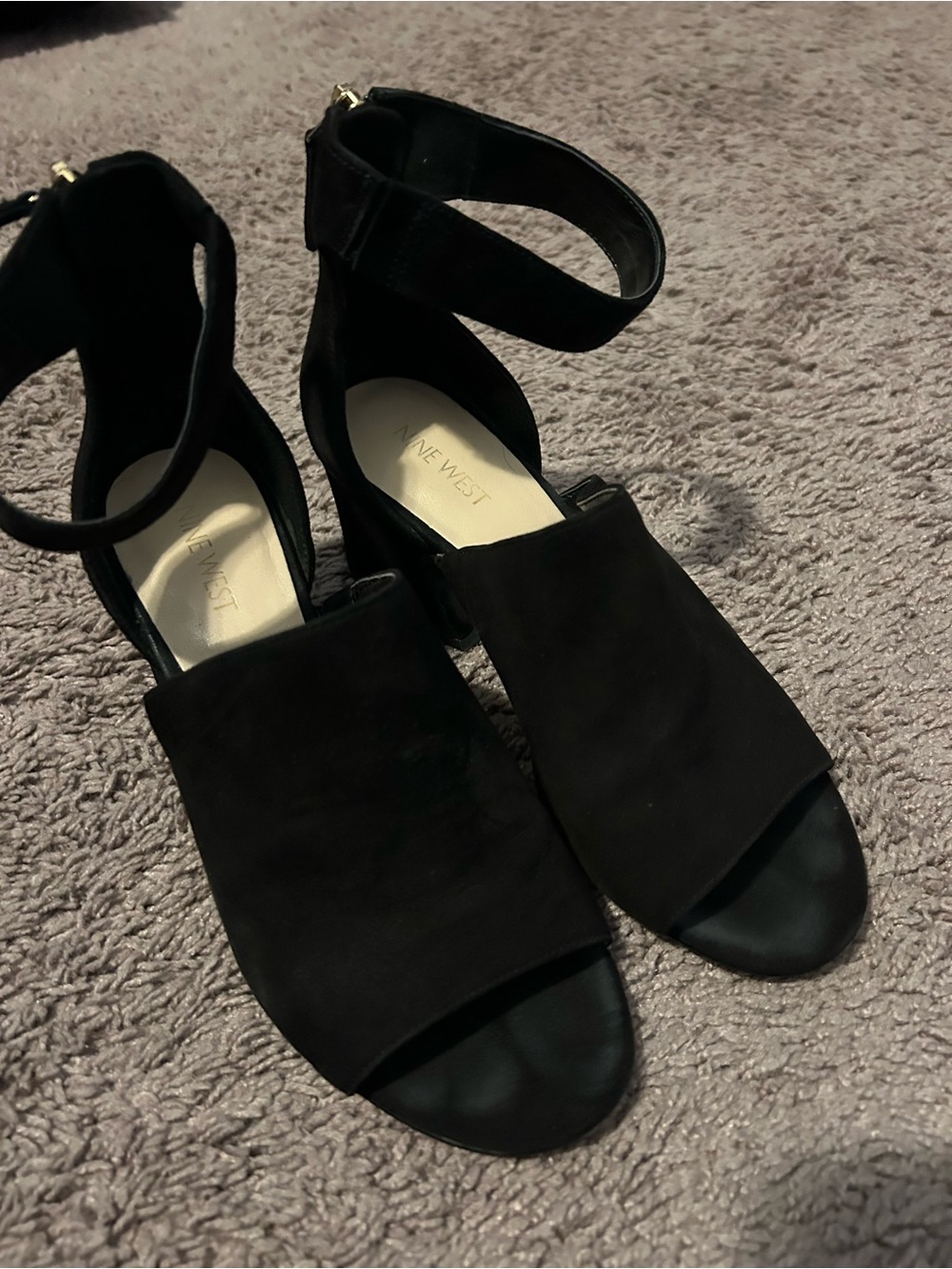 Nine West Black Suede Open-Toe Ankle Strap Sandals EUC size7M